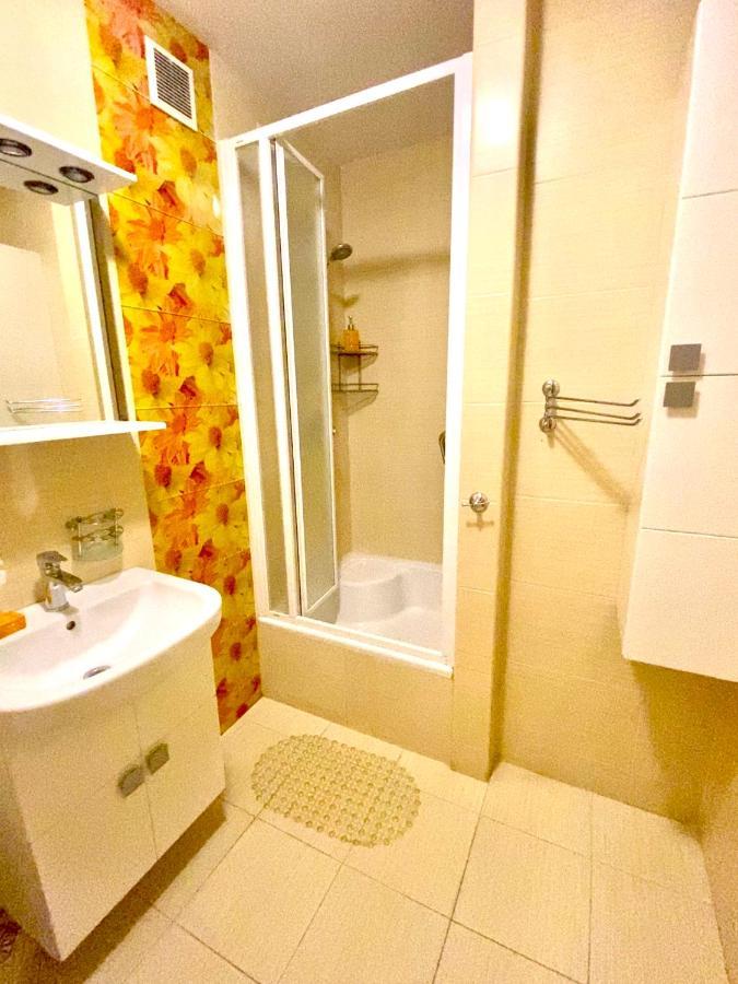 Cozy Studio Винница Экстерьер фото